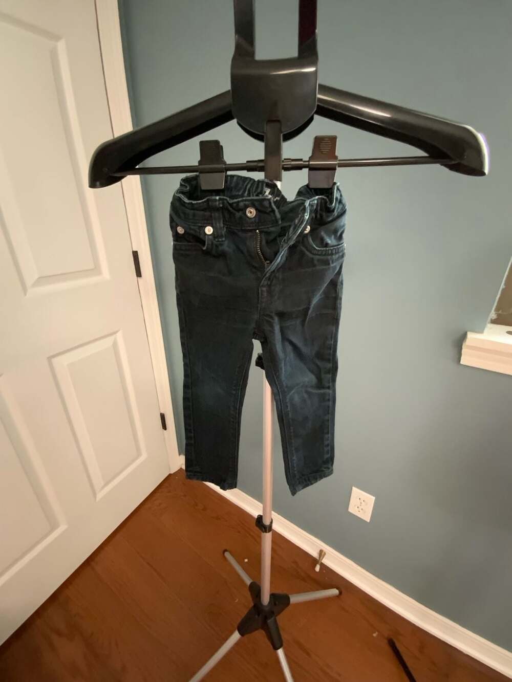 7 For All Mankind Skinny Size 2T Dark Wash Denim Jeans